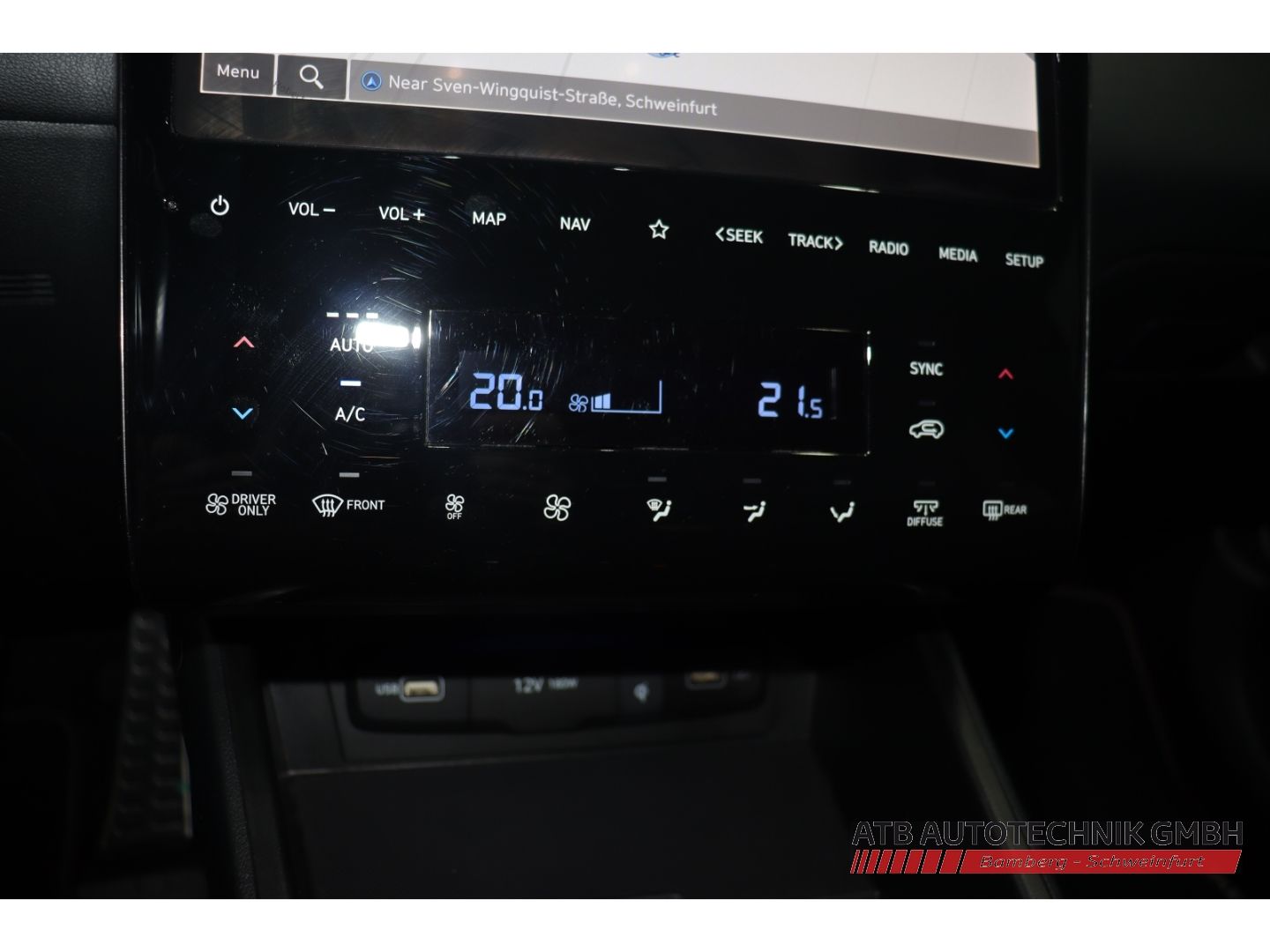Fahrzeugabbildung Hyundai Tucson N-Line 1.6 T-GDi PHEV 4WD 98% SOH El. Pan