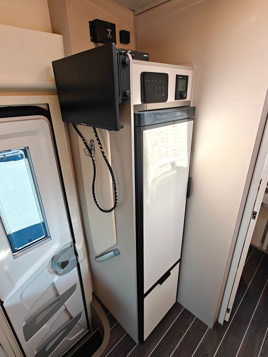 Fahrzeugabbildung XGO Dynamic 68 P - SAT, TV, Solar, Markise, Kamera -