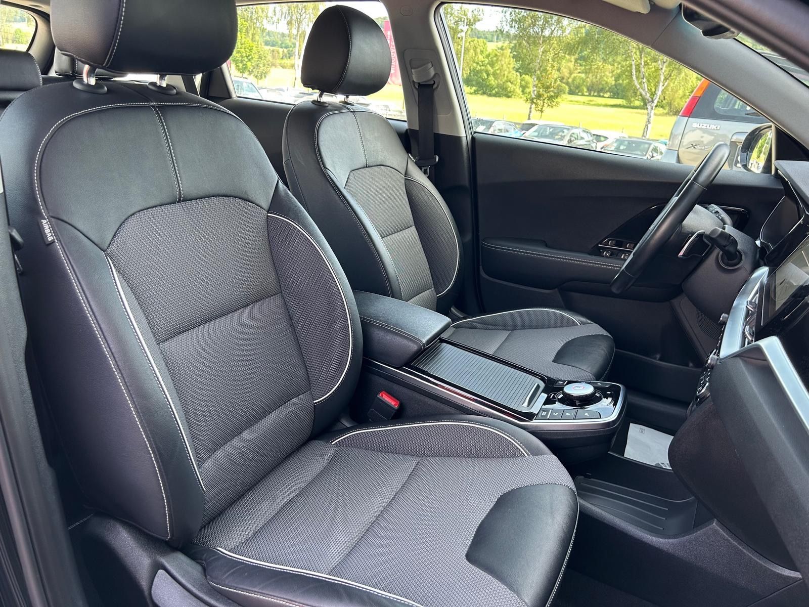 Fahrzeugabbildung Kia e-Niro Vision°1.Hand°SOH 100%°Navi°Kamera°Leder°