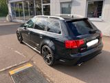 Audi RS4 4.2 quattro Avant - - Audi RS4: Schwarz