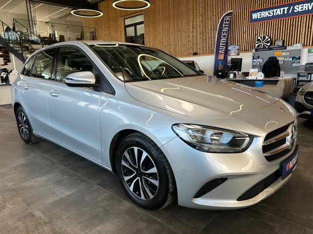 Mercedes-Benz B 200 *Kamera*PDC*Leder*Keyless*Navi*