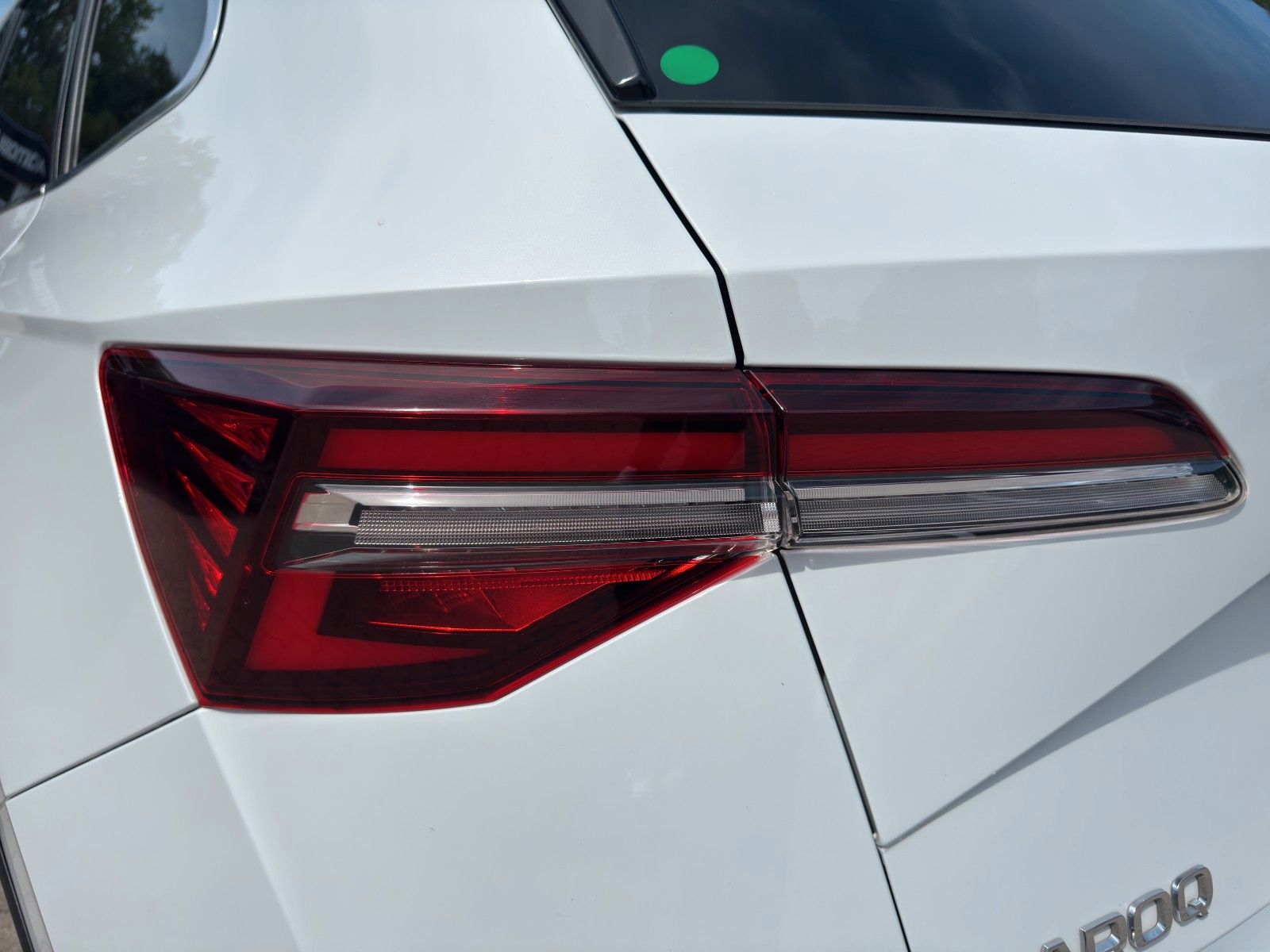 Fahrzeugabbildung SKODA Karoq 1.5L*DSG*AHK*Navi*LED*Kamera*TOP**