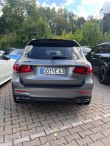 Mercedes-Benz GLC 63 AMG Mercedes-AMG GLC 63 4MATIC+ Autom... - gebrauchte Mercedes-Benz GLC 63 AMG aus dem Jahr 2021