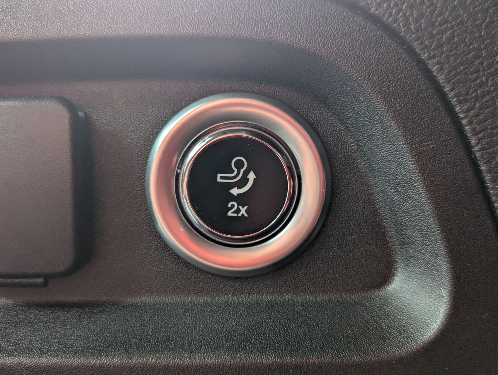 Fahrzeugabbildung Ford S-MAX ST-Line KAM SPORT ACC LED APP AHK MEMO SHZ