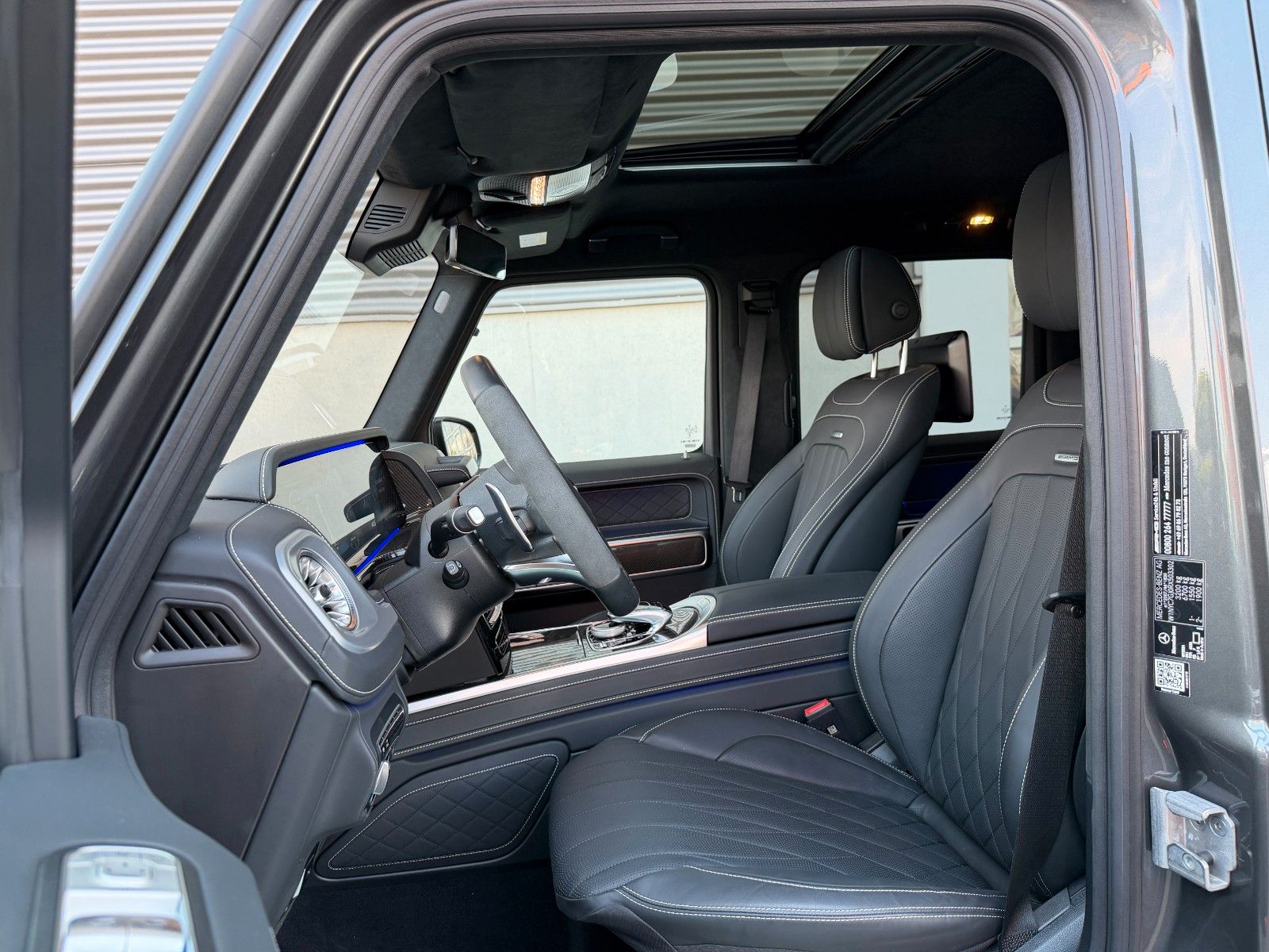 Fahrzeugabbildung Mercedes-Benz G 63 AMG Manufaktur+Drivers+TV+StdH+BURM3D+VOLL