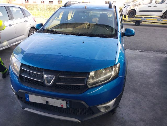 Dacia SANDERO STEPWAY 0.9 TCE 90 PRE