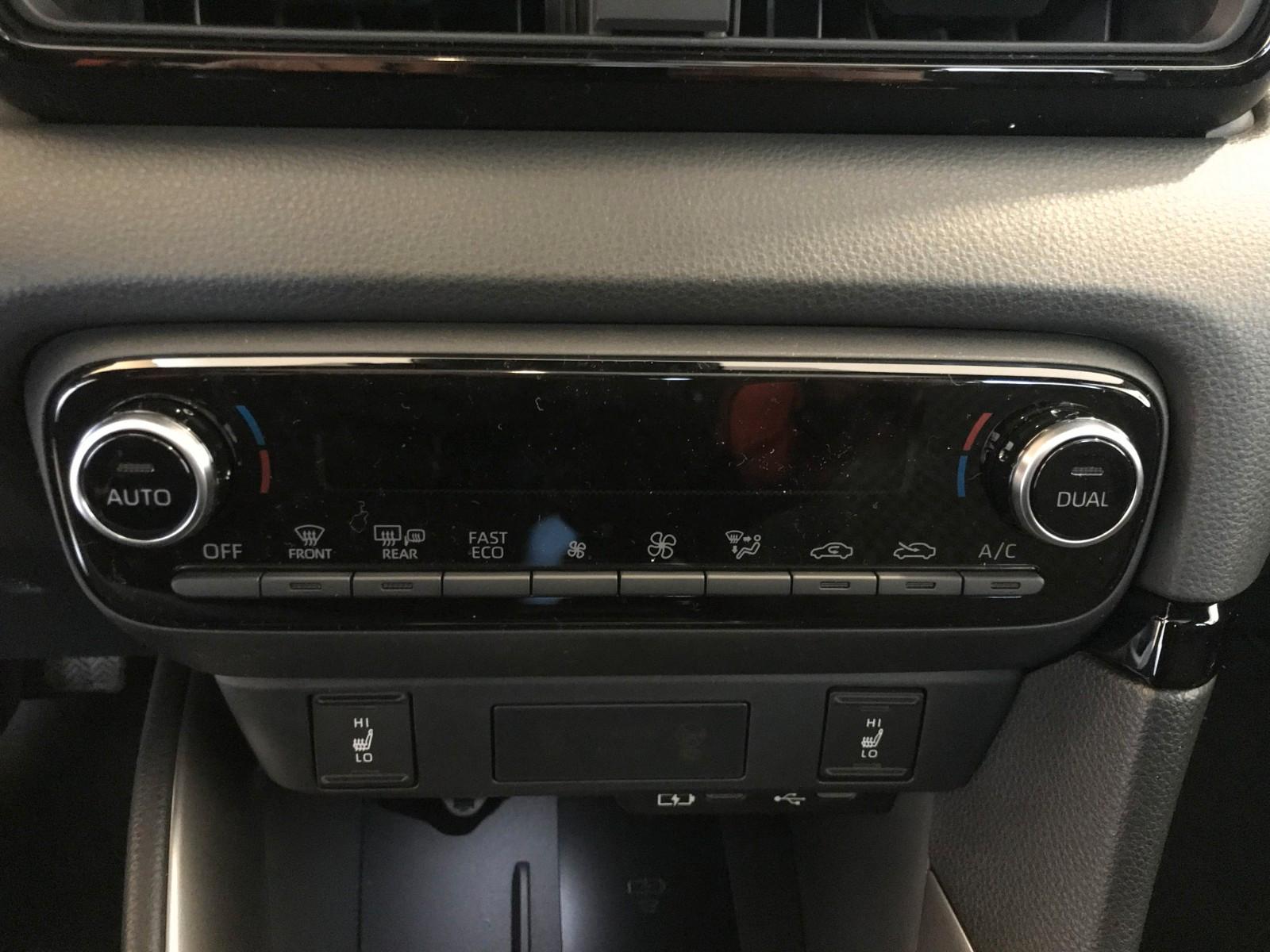 Mazda 2 Hybrid 1.5L Hybrid VVT-i 116 CVT HOMURA PLUS