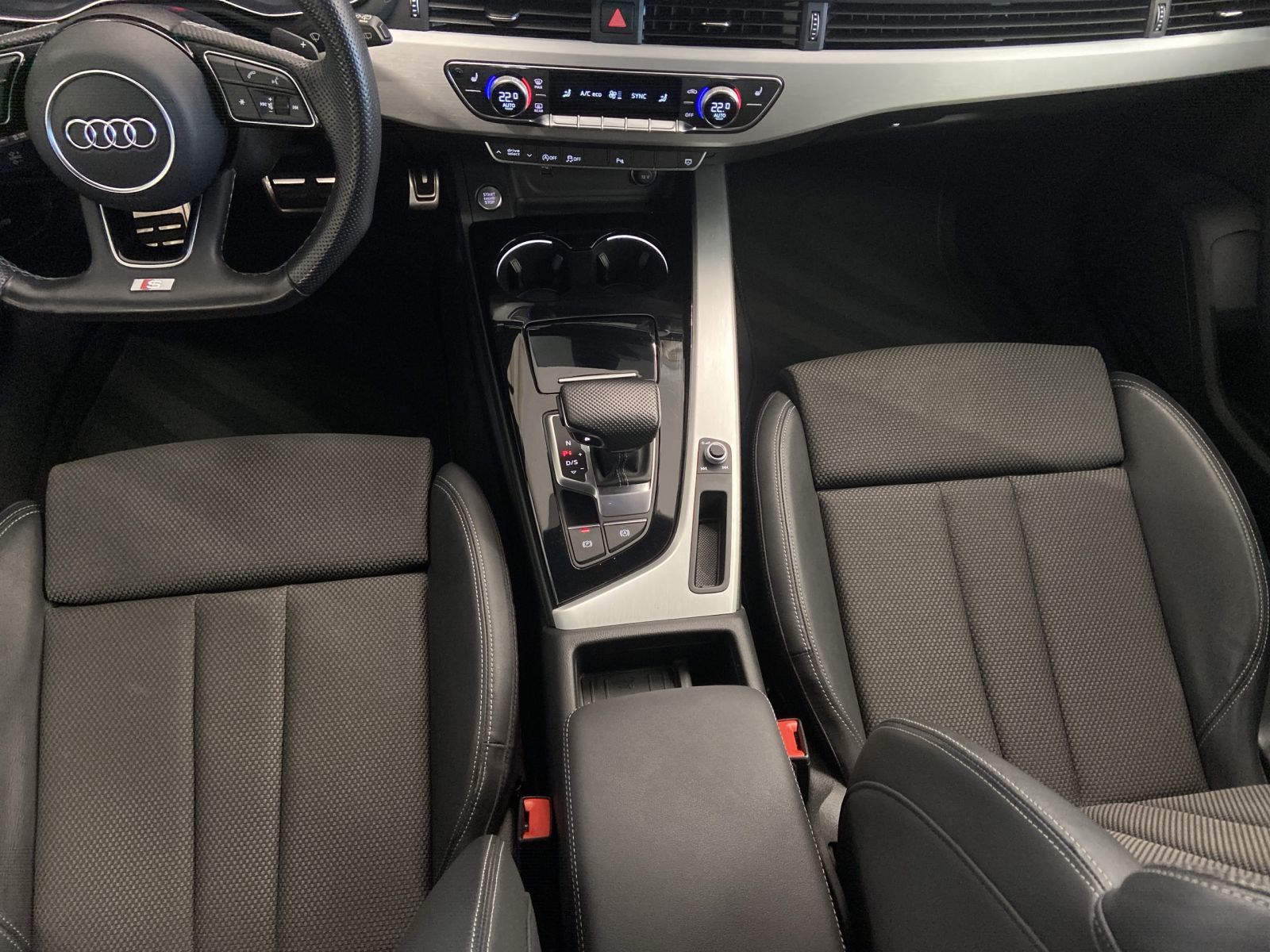 Audi A4 - Bild 14