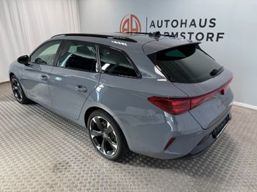 Fahrzeugbestand 6 Cupra Leon Sportstourer 1.5 AHK Panodach Kamera