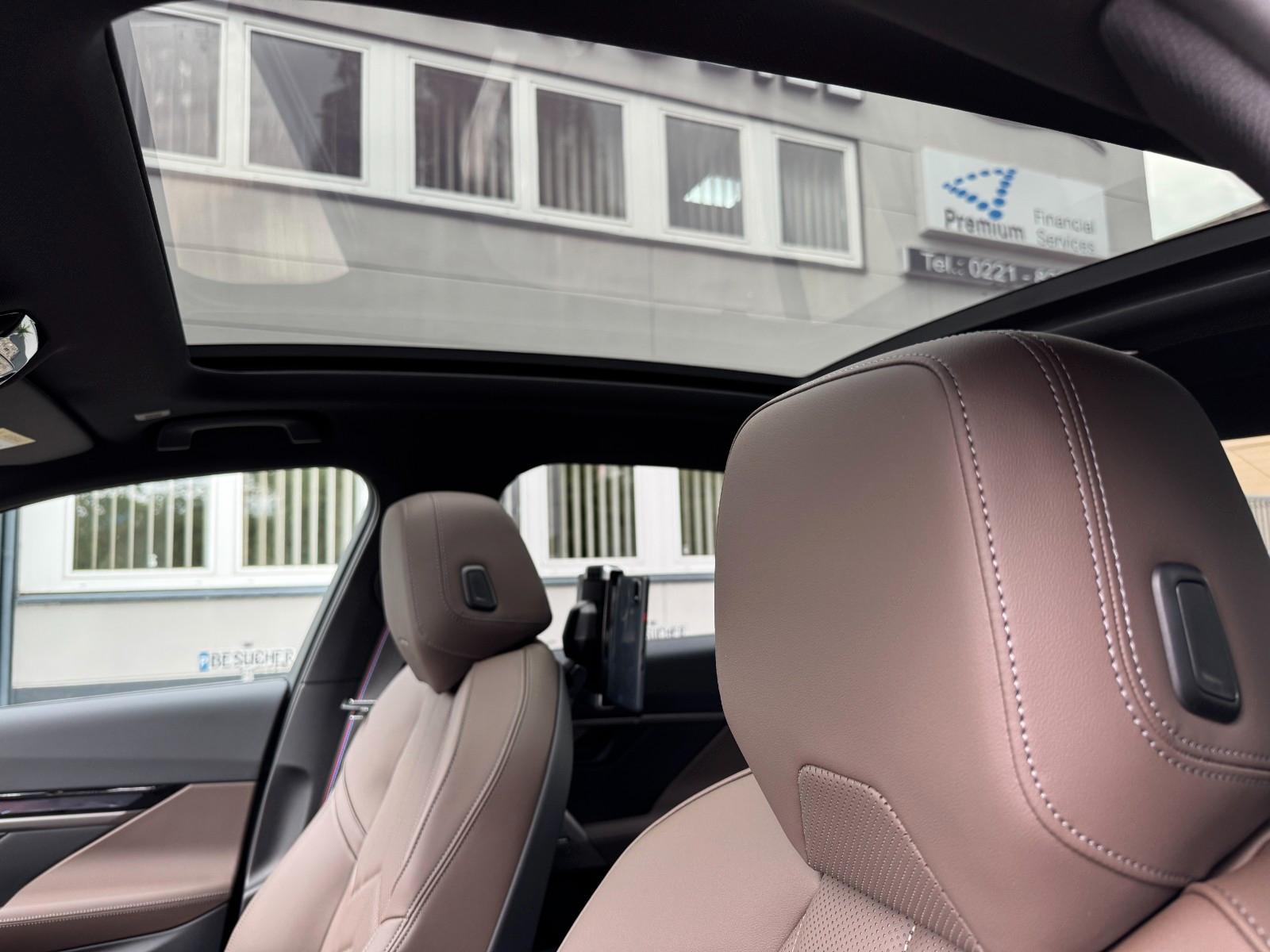 BMW 530 e M Sport Pro/Pano/Harman/Fond Tabletts