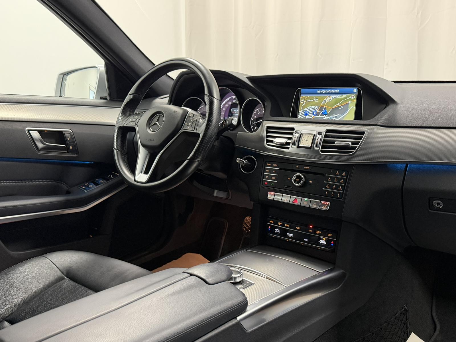 Mercedes-Benz E 200 T CGI BlueEff. Aut. Avantgarde LED 7-Sitze