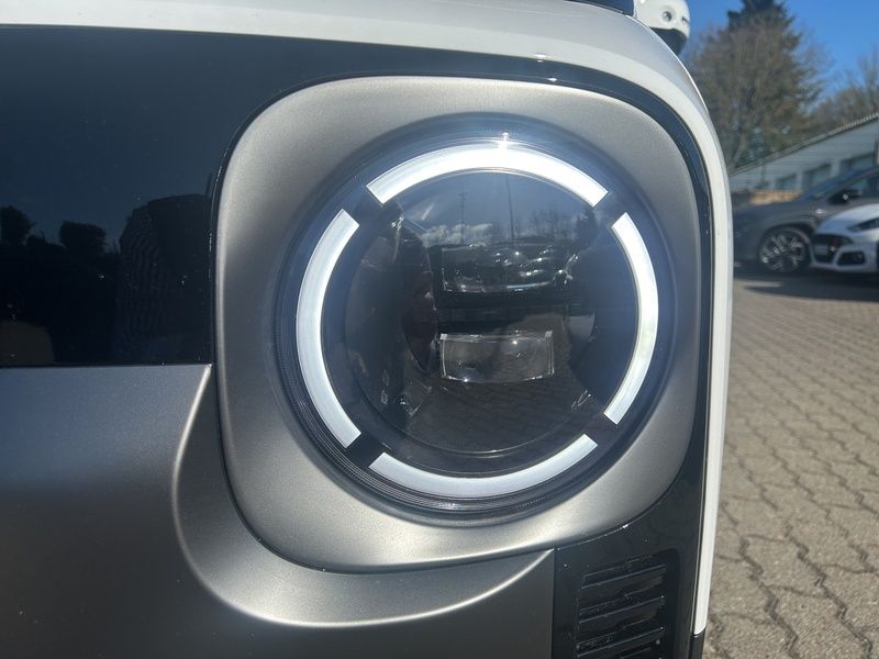 Fahrzeugabbildung Hyundai INSTER EV CROSS Effizienz & Assist-Paket Dachla
