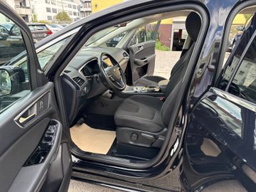 Ford S-Max - 9