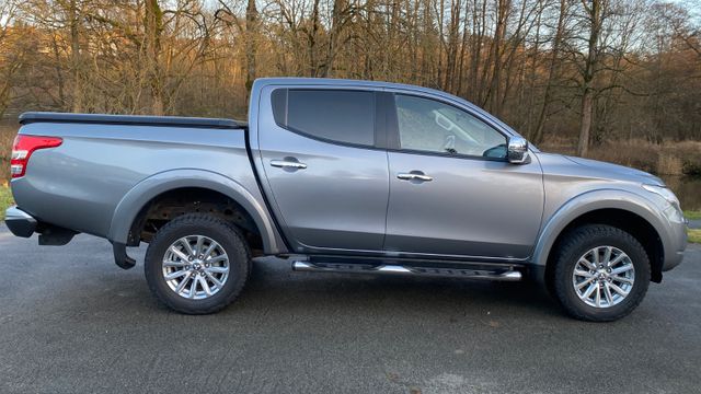 Mitsubishi L200 Plus Doppelkabine 4WD/Klima/AHK/Tempo/