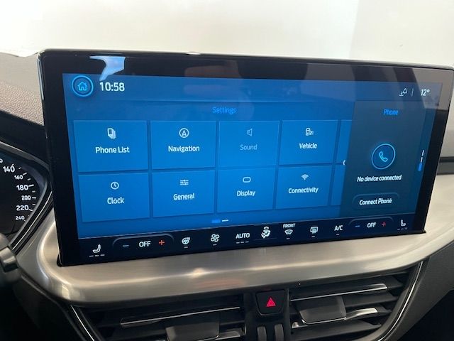 Fahrzeugabbildung Ford Focus Turnier Titanium MHEV LED Kamera Tempomat