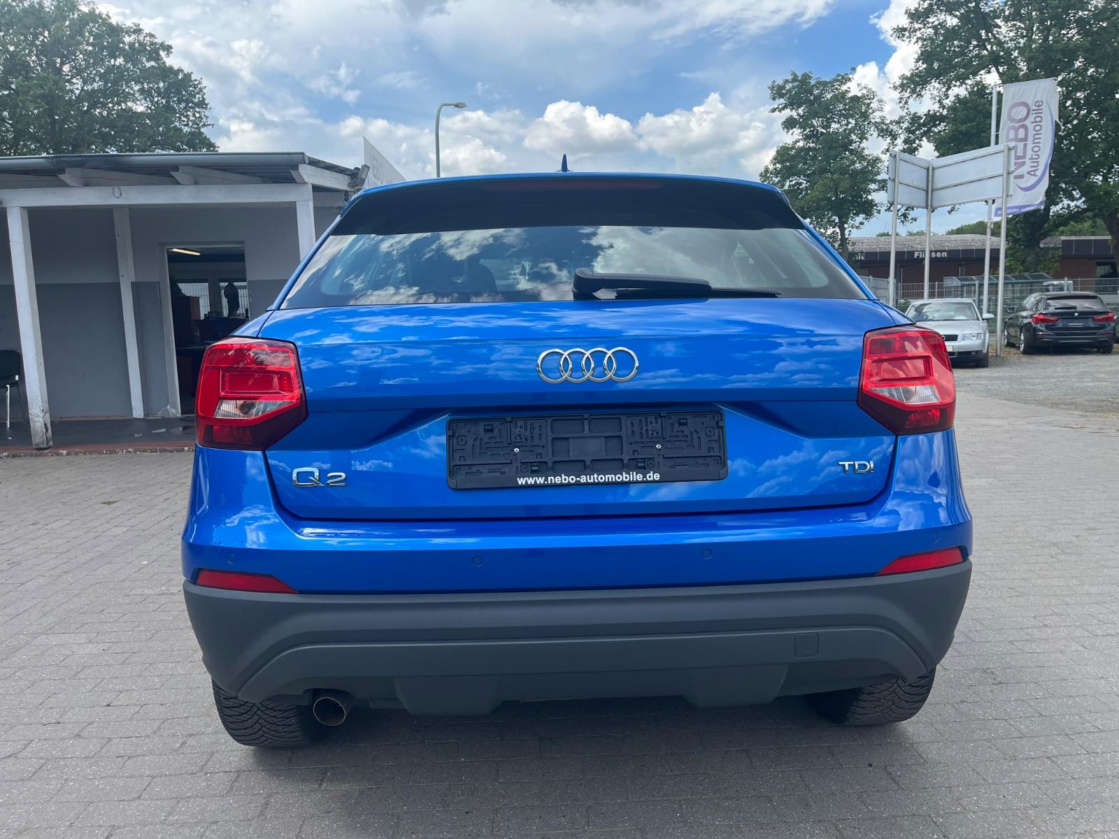 Audi Q2  sport basis Sitzheizung Bluetooth USB Navi