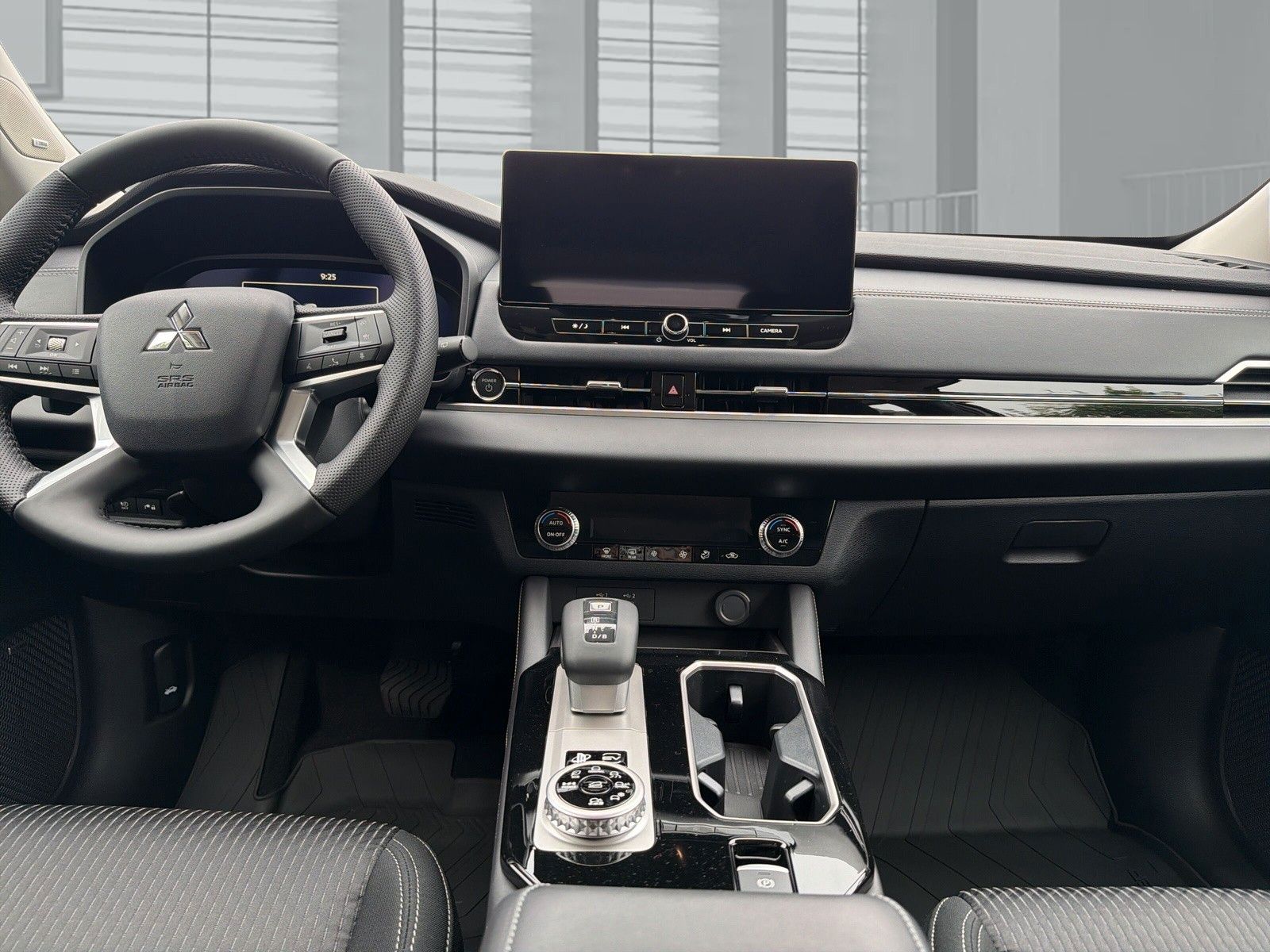 Mitsubishi Plug-in Hybrid Outlander - Bild 18