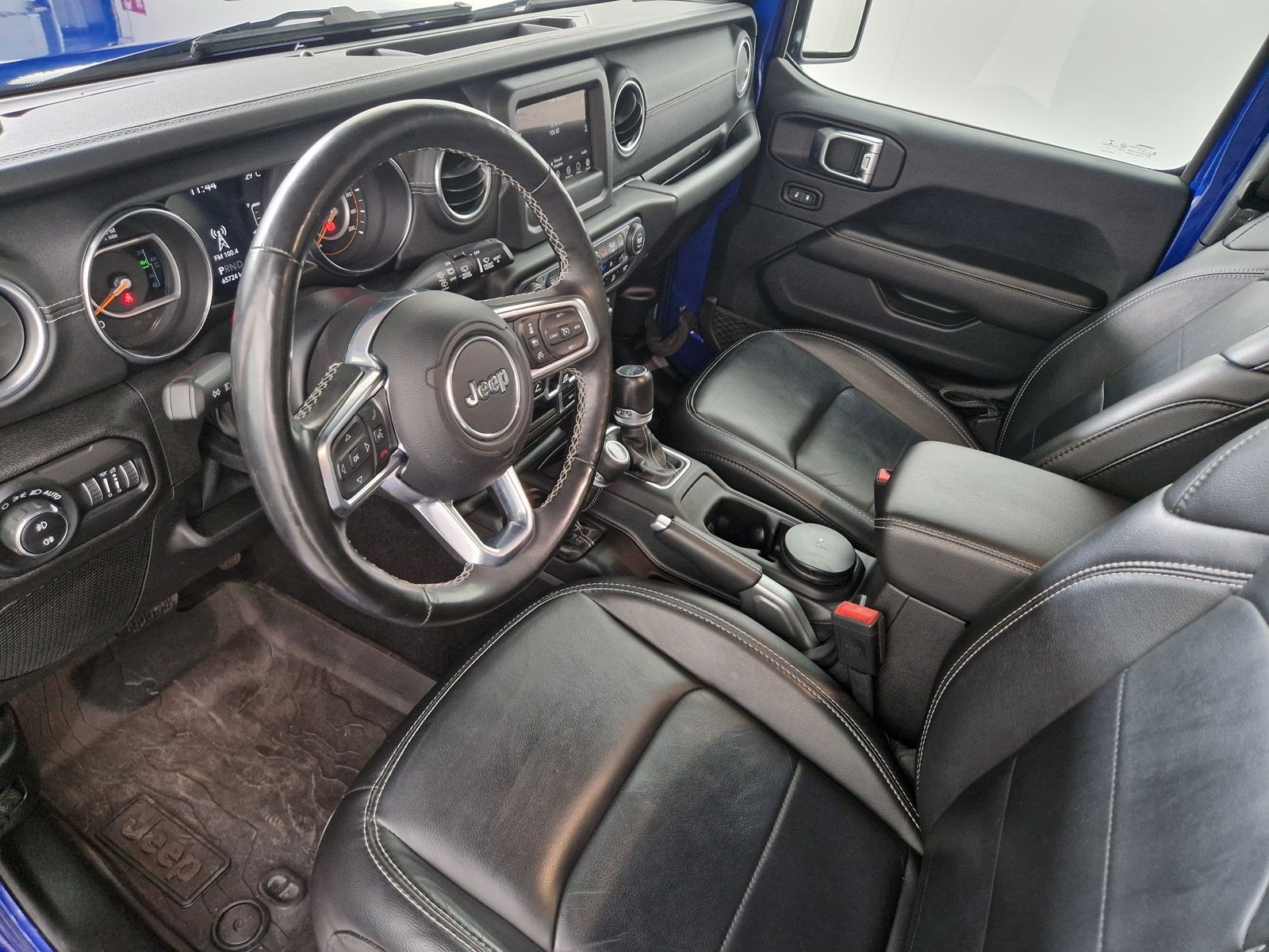JEEP Wrangler Unlimited Sahara 2.2 CRDi – Bild 9