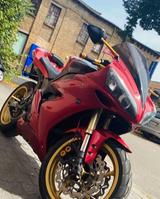 Yamaha R1 RN12 - YAMAHA 2005 R1