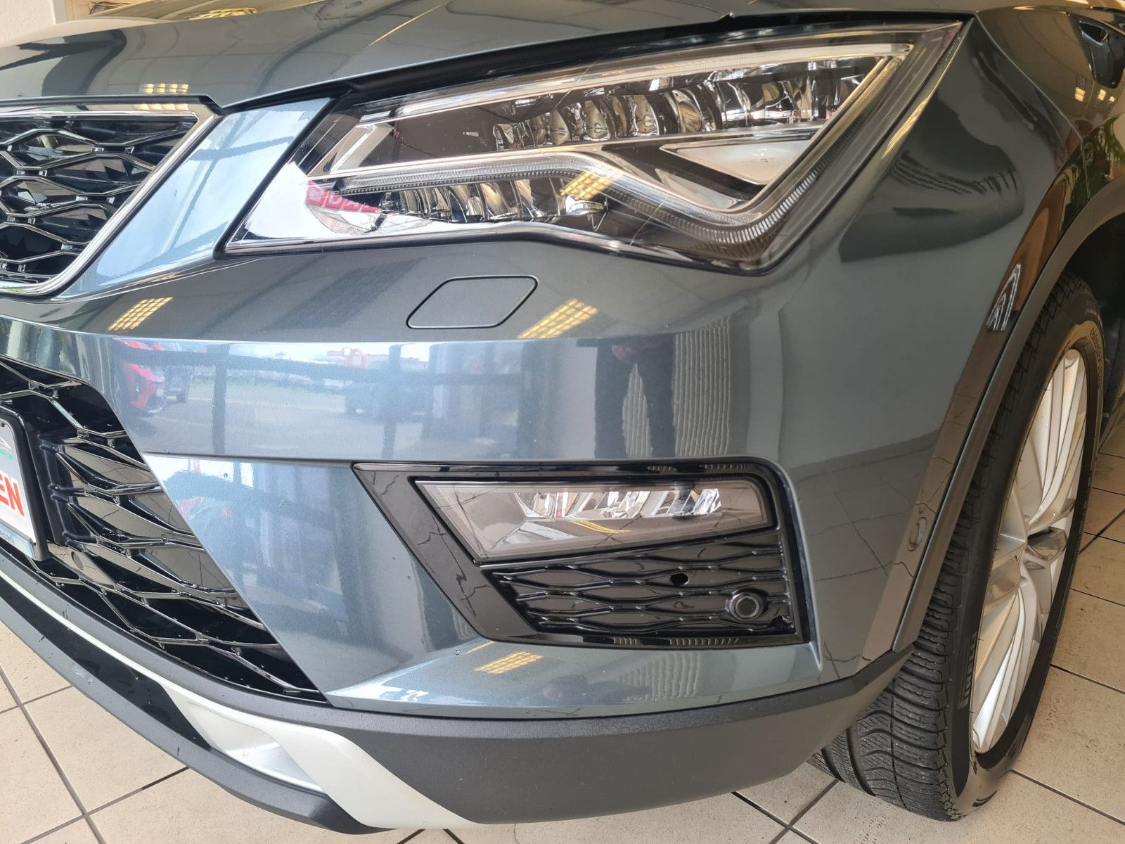 Fahrzeugabbildung SEAT Ateca Xcellence 4Drive / LED / NAVI / KAMERA