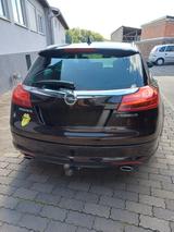 Opel Insignia Sports Tourer 2.0 BiT CDTI Active A... - Opel Insignia Active mit Diesel-Antrieb