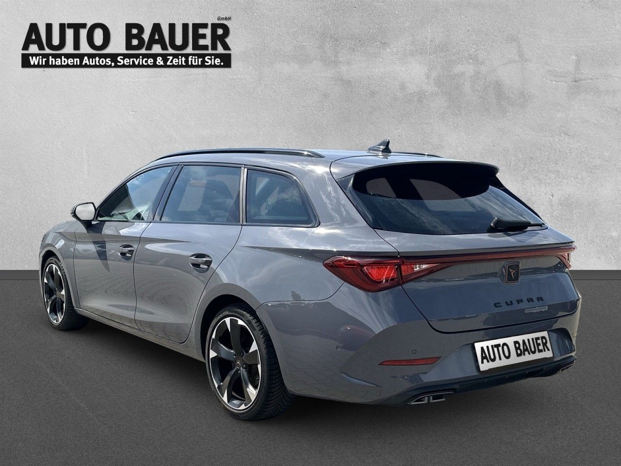 Fahrzeugabbildung CUPRA Leon Sportstourer 1.5 eTSI 150 PS DSG*AHK* - mit KI generiert/bearbeitet