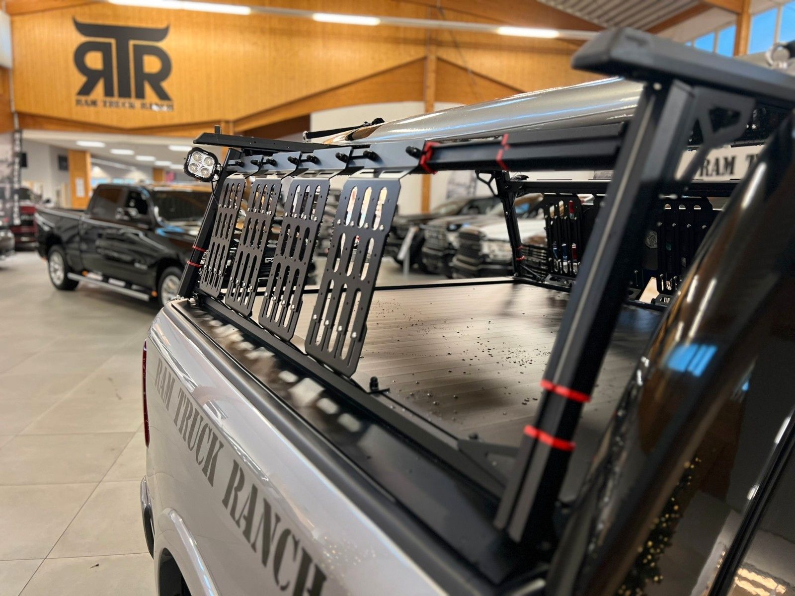 Fahrzeugabbildung Dodge RAM 1500 Laramie Sport 3.0L RTR Umbau