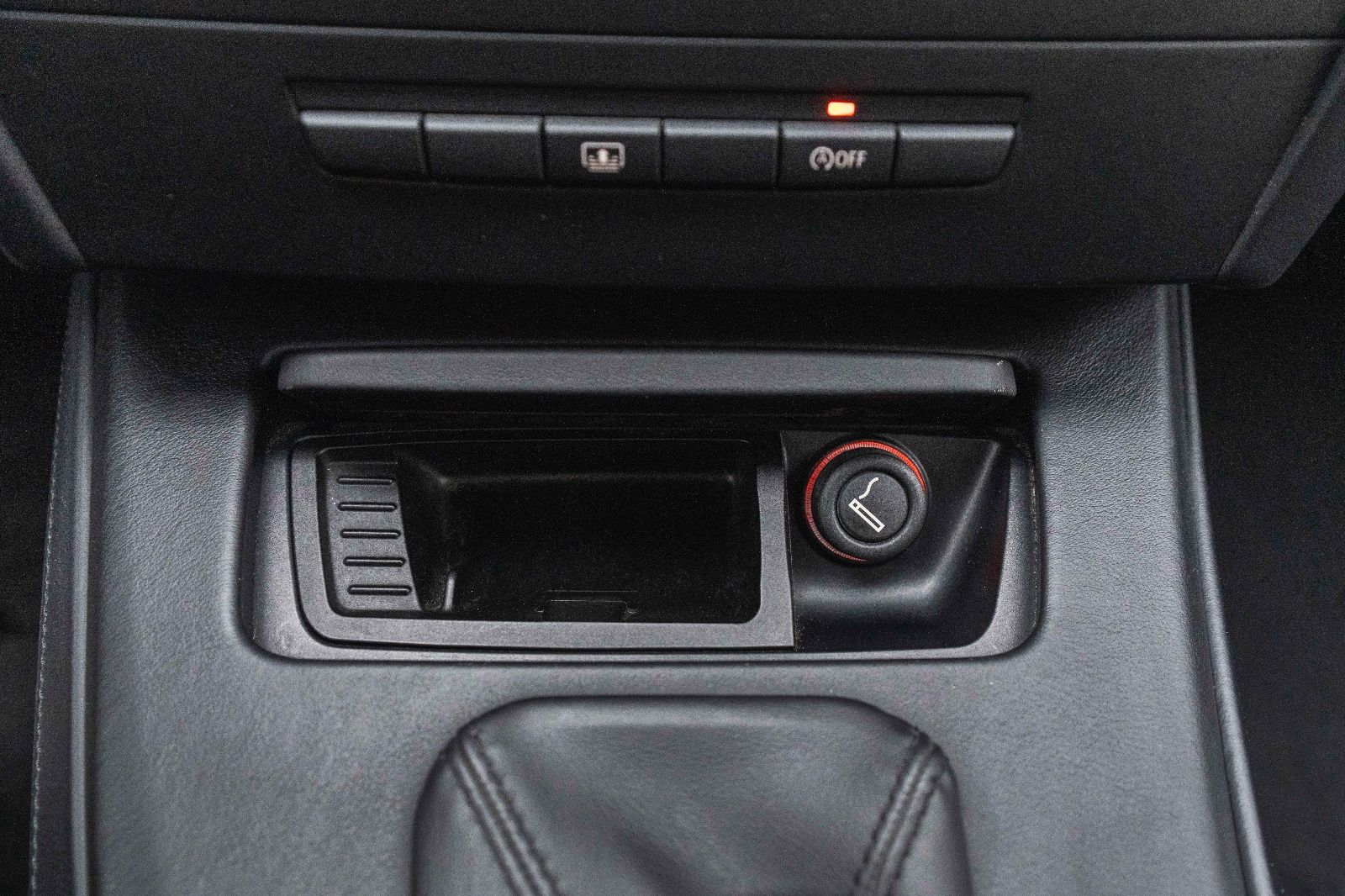 Fahrzeugabbildung BMW M3 LIME ROCK PARK COMPETITION PDC CARBON AUDIO