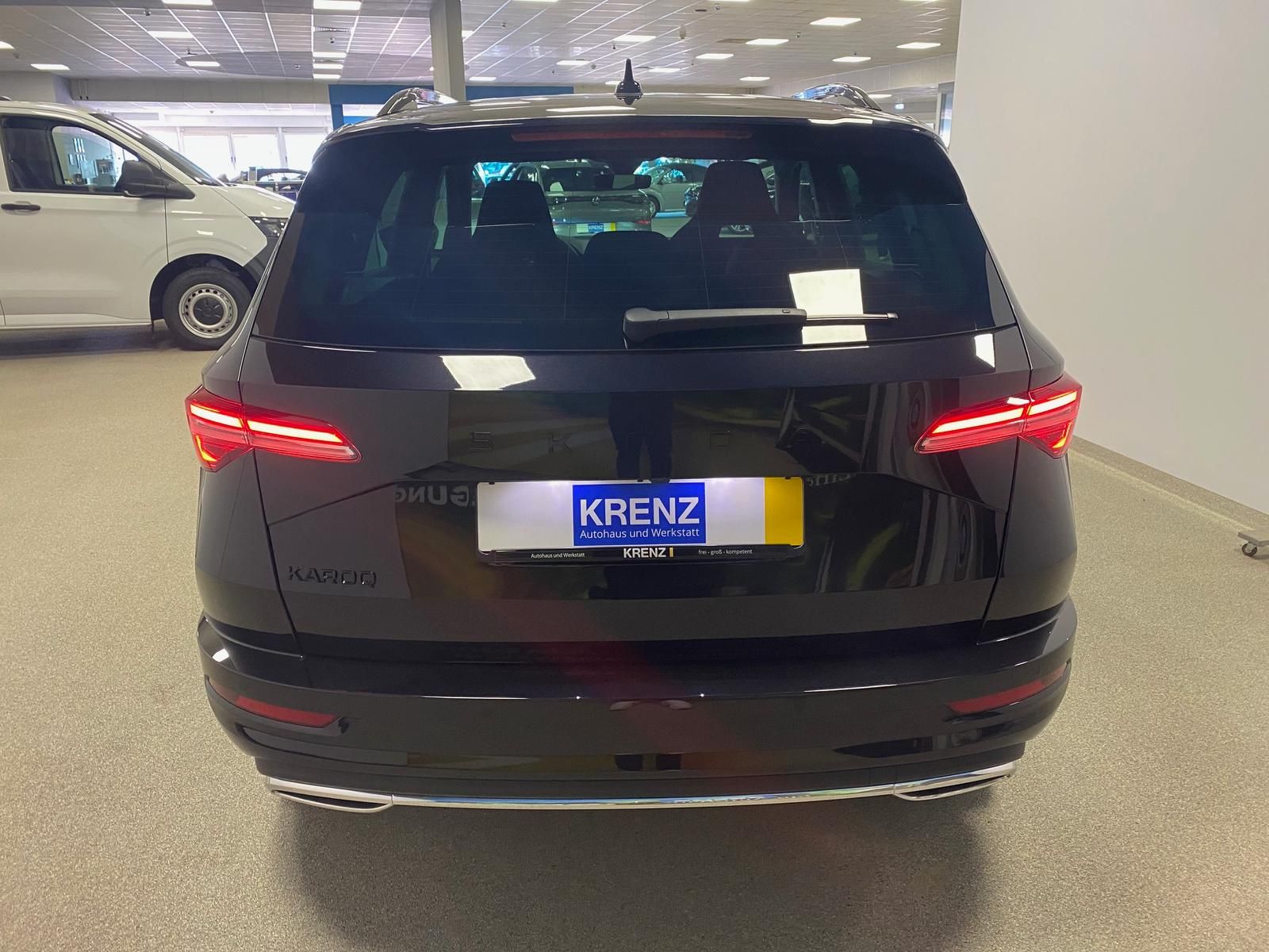 Fahrzeugabbildung SKODA Karoq 1.5 ACT SPORTLINE+5J GA+MATRIX+ACC+360+AHK