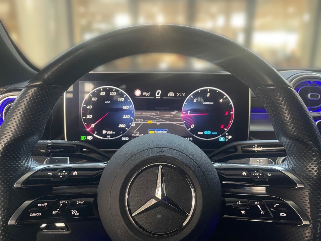 Fahrzeugabbildung Mercedes-Benz C 300 d AMG ACC SDHZ Sitzklima HUD LED Sport DAB