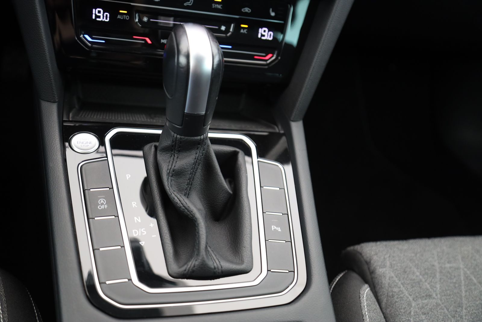 Volkswagen Passat Variant - Bild 14