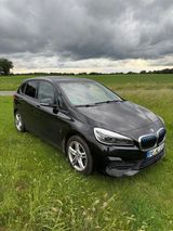 BMW xe (PHEV)  Sportline - Harman/Kardon