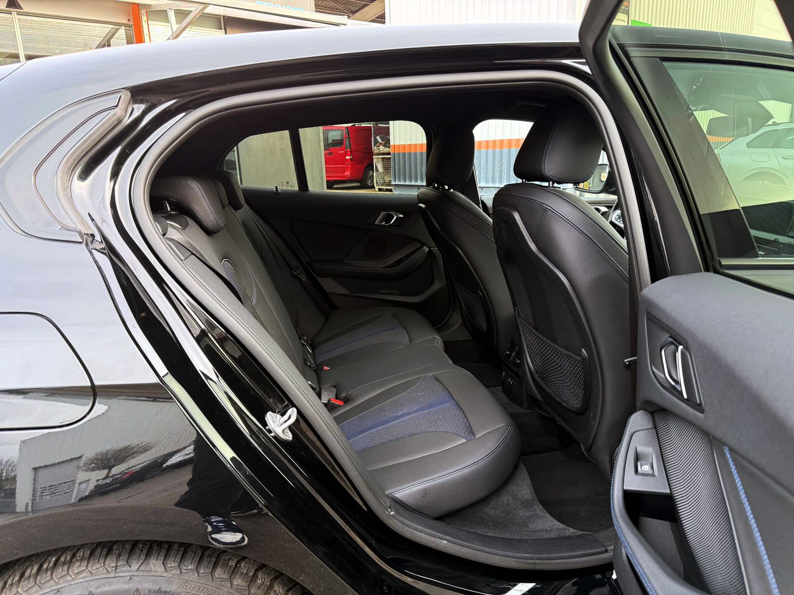 Fahrzeugabbildung BMW 118i M-Sport Steptr. LED ACC NAVI PDC KAM LHZ