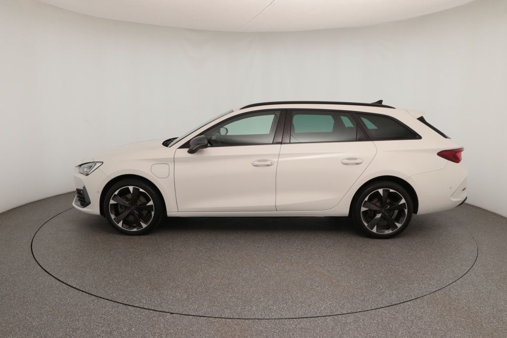Cupra Leon SP 1.4 TSI e-HYBRID 150kW Tempo*PDC*RFK*Nav