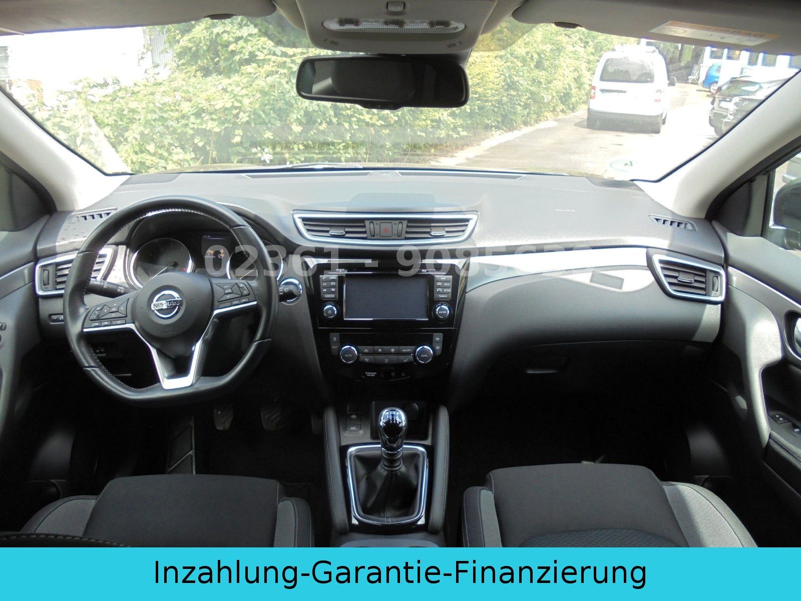 Fahrzeugabbildung Nissan Qashqai N-Connecta Navi/Kamara/Panoramadach/