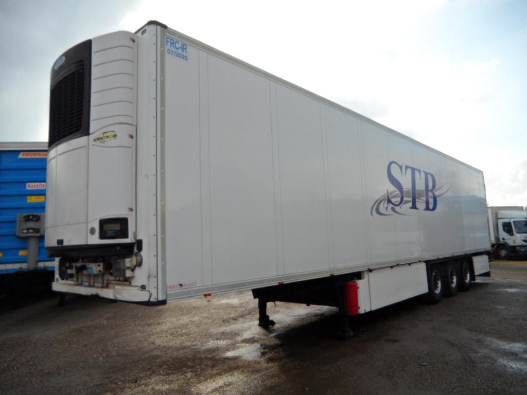 Schmitz Cargobull Tiefkühlkoffer-88m³,Liftachse,CARRIER vector1550