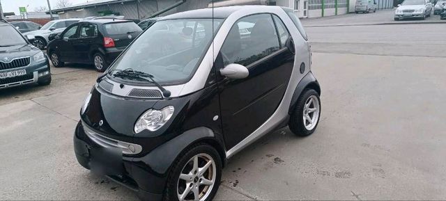 Smart fortwo   Automatik 0.7  61 PS  Klima...