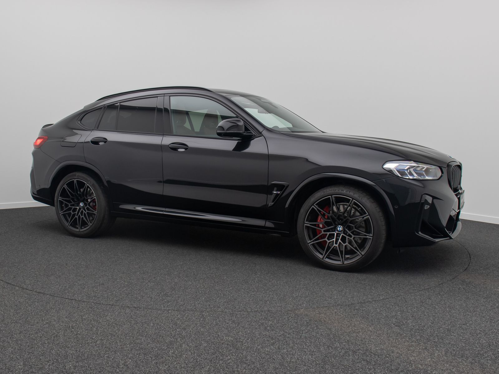 Fahrzeugabbildung BMW X4 M Competition M Driver´s 360°Laser DAB 21Zoll