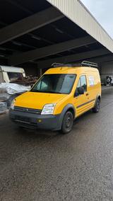 Ford Tourneo Courier ohne Mängel tüv bremsen Inspekti - Ford Tourneo aus 2008
