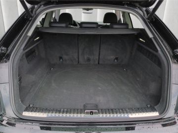 Audi Q8 - 9