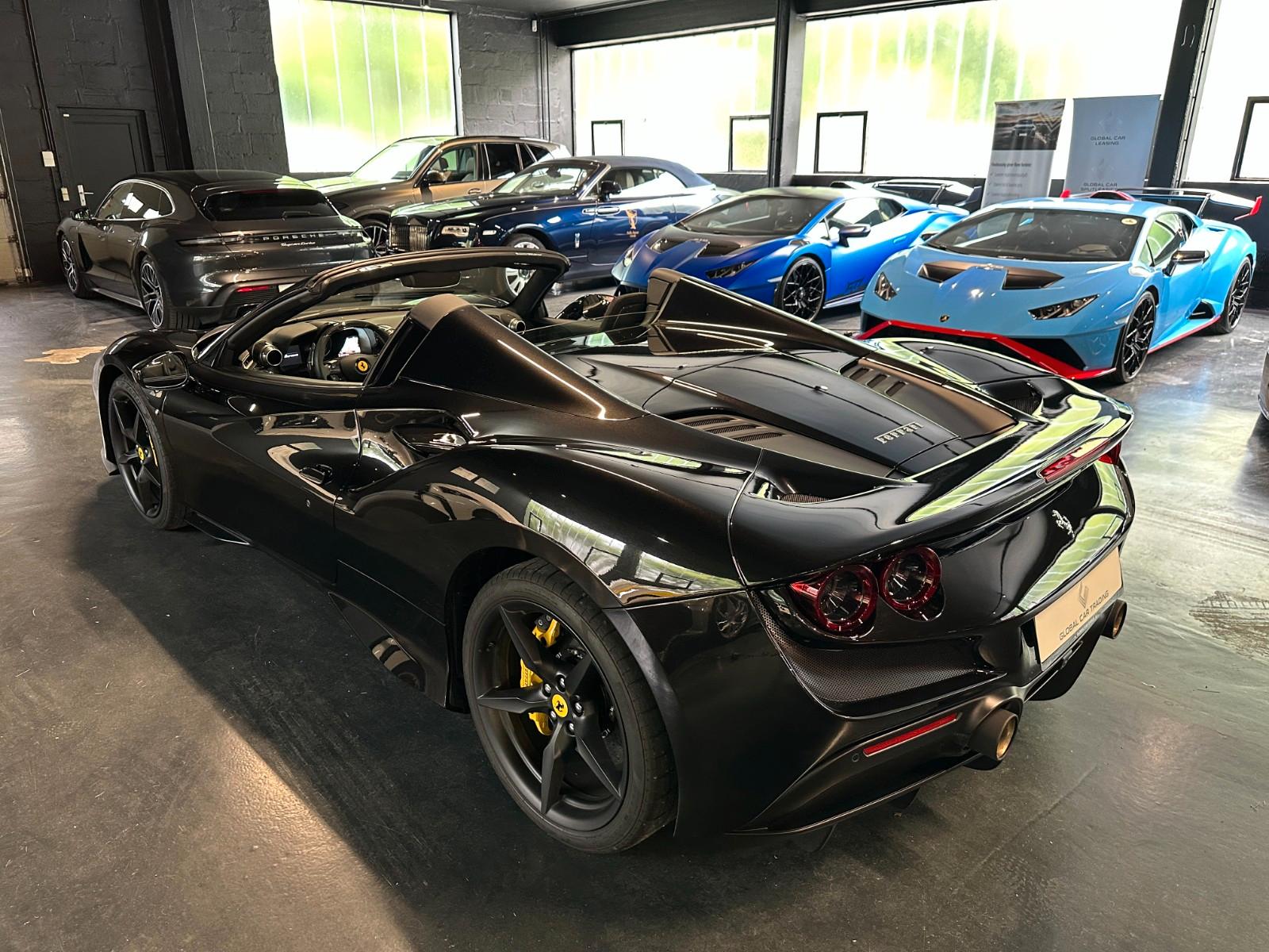 Ferrari F8 Spider*Lift*Passenger Display*HiFi*Carbon
