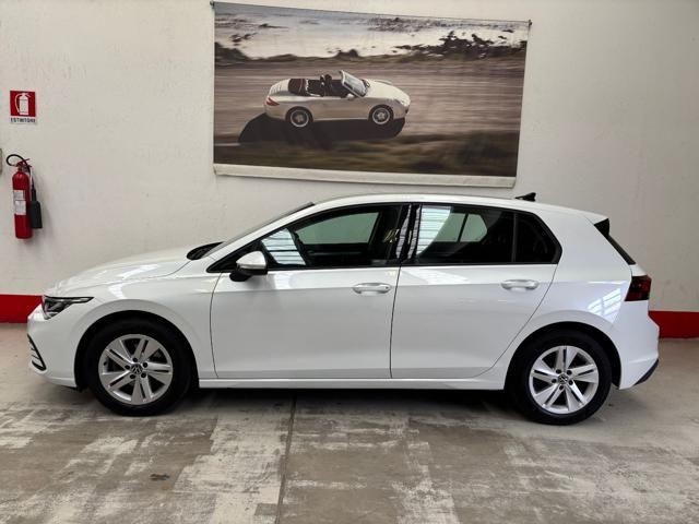 Volkswagen VOLKSWAGEN Golf 1.5 TGI DSG Life