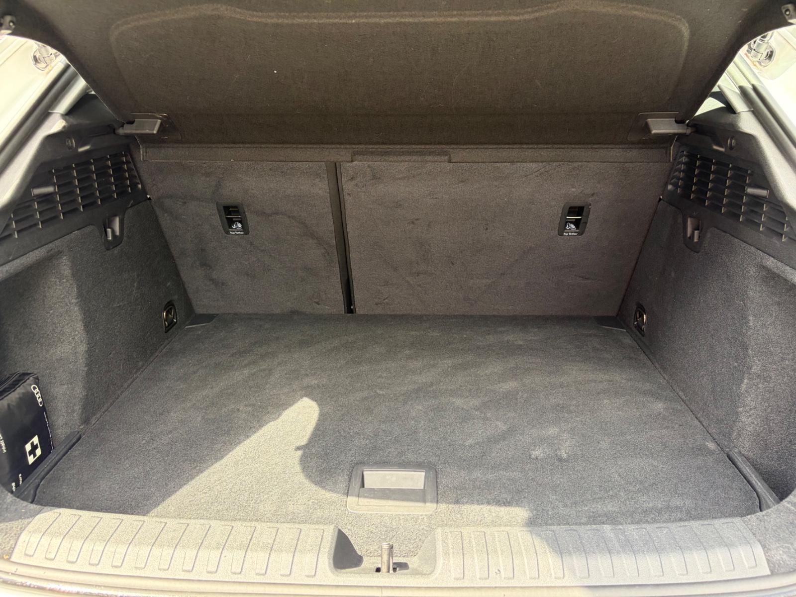 Audi A3 2.0TDI/S-LINE/ASSS/DAB/AHK/VIRTUAL/MMI/I HAND, миниатюра 21