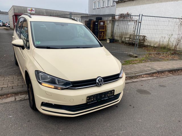 Volkswagen Touran DSG Leder Navi PDC