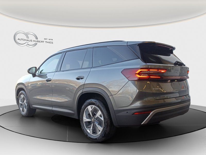 Fahrzeugabbildung SKODA Kodiaq 2.0 TDI Selection DSG AHK+NAVI+KAMERA+LED