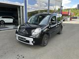 Renault Kangoo 1.5 dCi FAP Luxe Klimaautomatik Pano 2.Sc - gebrauchte Renault Kangoo aus dem Jahr 2011