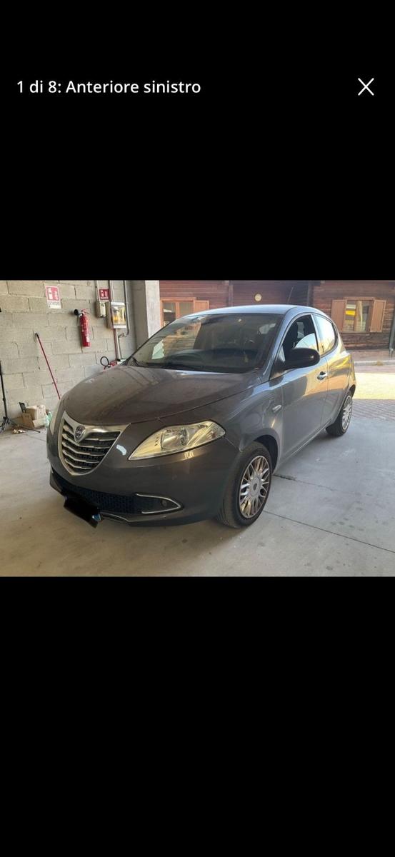 Lancia Ypsilon