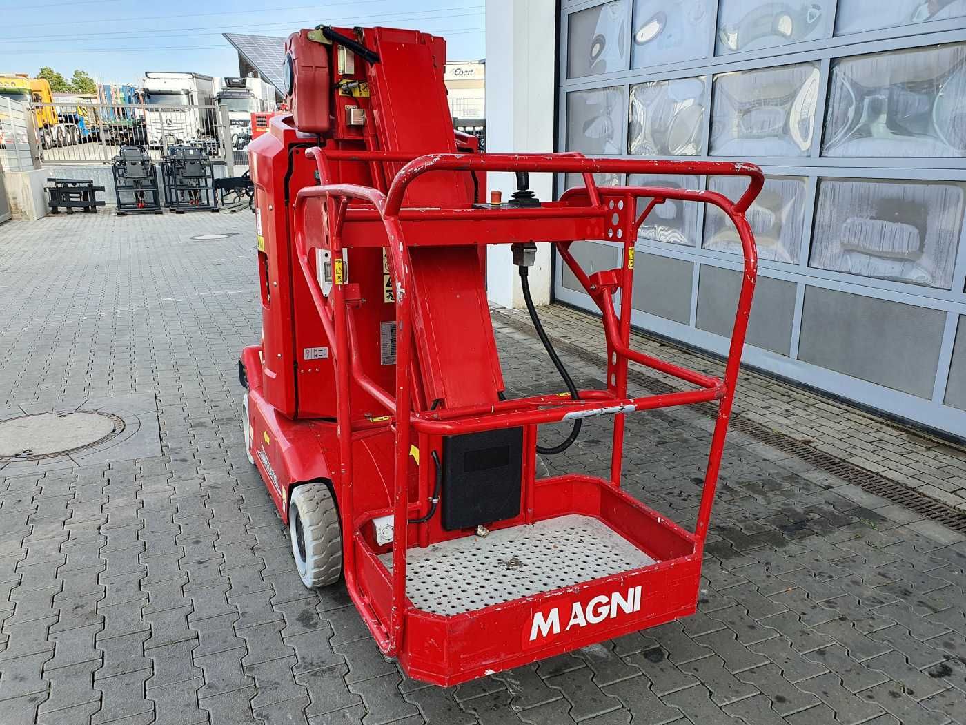 Fahrzeugabbildung Andere Magni AMWP 11.5-8100 / MJP11.5AC / 11,2m / 179h!