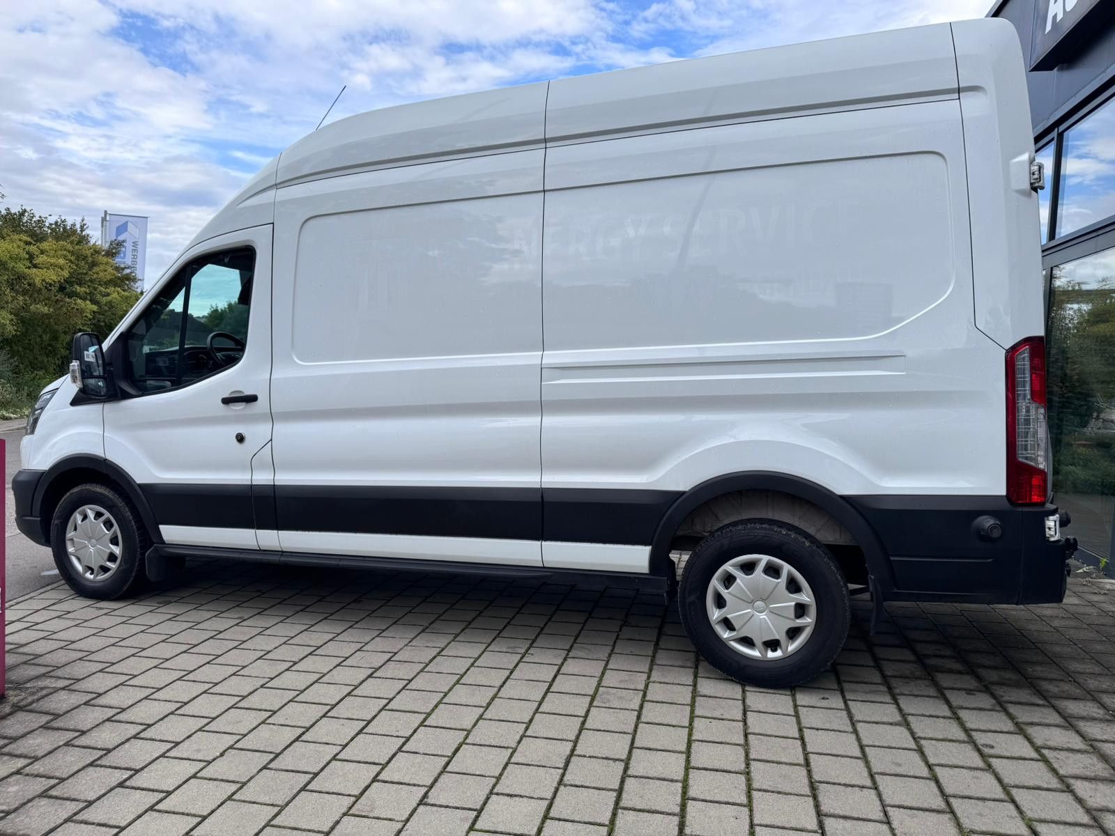Fahrzeugabbildung Ford Transit 350 L3H3 Trend*AHK*TEMPO*KLIMA*BI-XENON