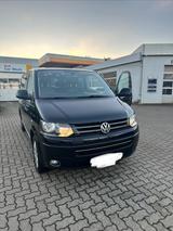 Volkswagen T5 Multivan 2.0TDI Highline - VW T5 Gebrauchtwagen in Kassel